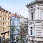 Wagner Lejlighed Prag